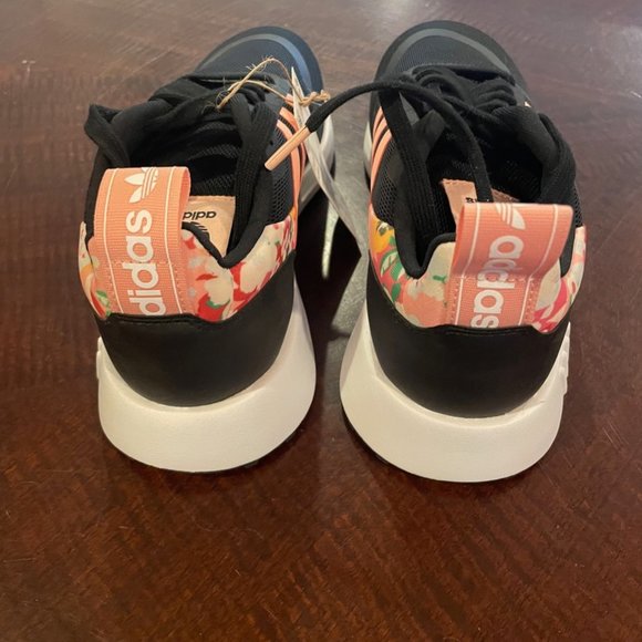 NWT ADIDAS G SMOOTH RUNNER FLORAL Athletic Shoes Size 6 - Picture 5 of 10